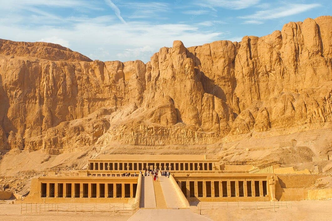 Valley of the Kings Tour